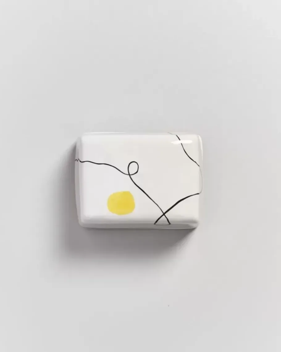 Motel a Miio Butterdosen>Alojamento Butterdose Weis Mit Bemalung