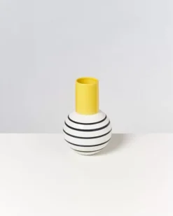 Motel a Miio Bola M>Bola Vase M Gelb Schwarz Gestreift