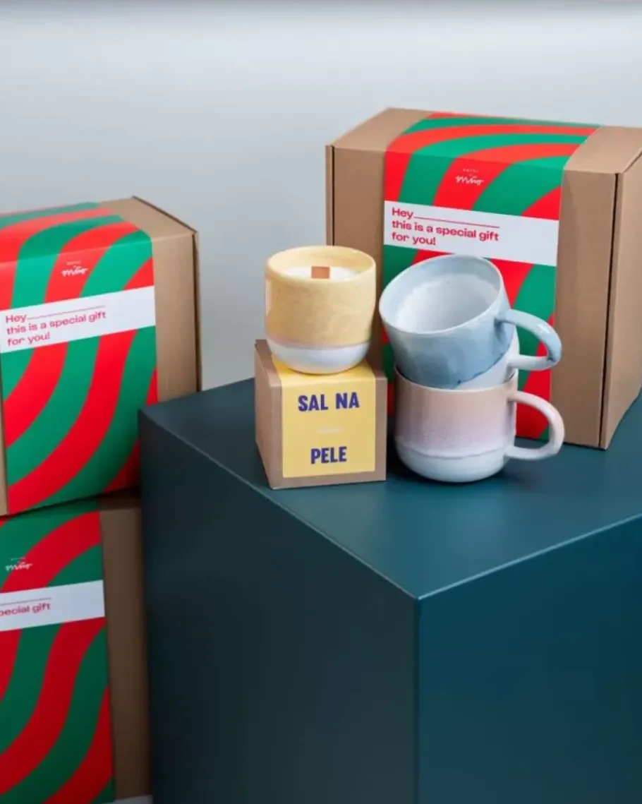 Motel a Miio Große Tassen>Geschenkbox - 2 X Coimbra Teetasse & 1 X Duftkerze