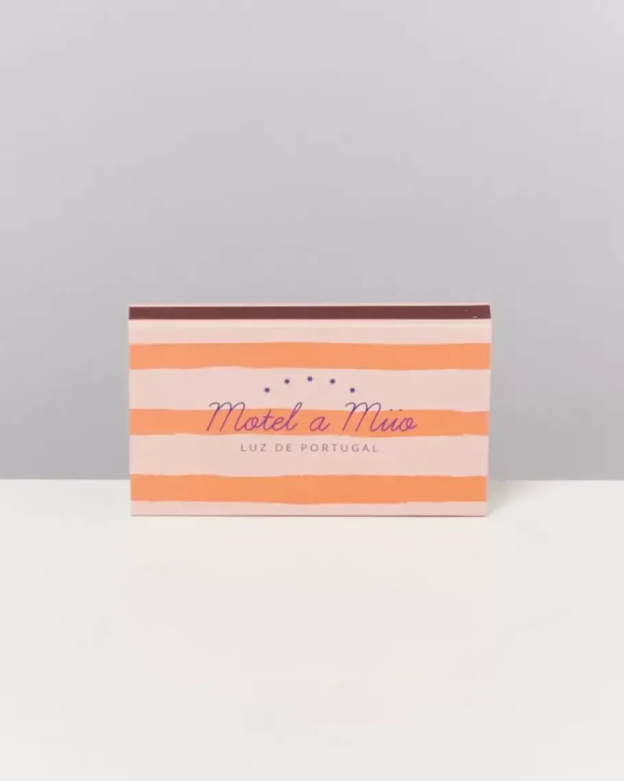 Motel a Miio Duftkerzen>Joao Duftkerze "Dia No Mar" Orange Grun
