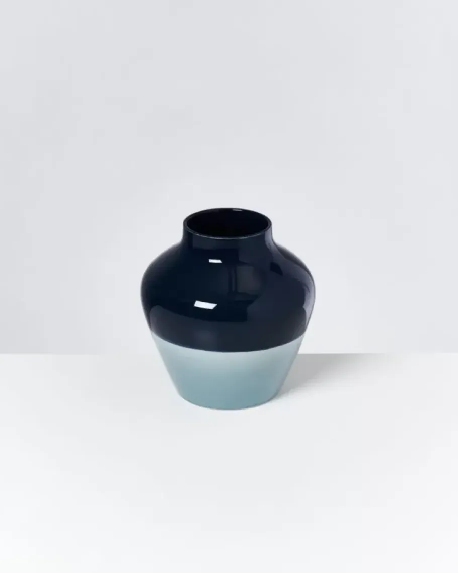 Motel a Miio Vasen>Madalin Vase Navy Hellblau