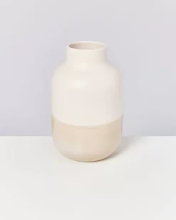 Motel a Miio Vasen>Nuno Vase L Sand